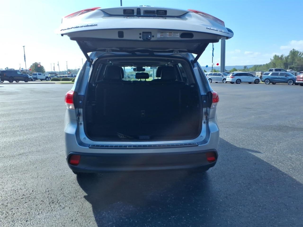 Toyota Highlander  2018