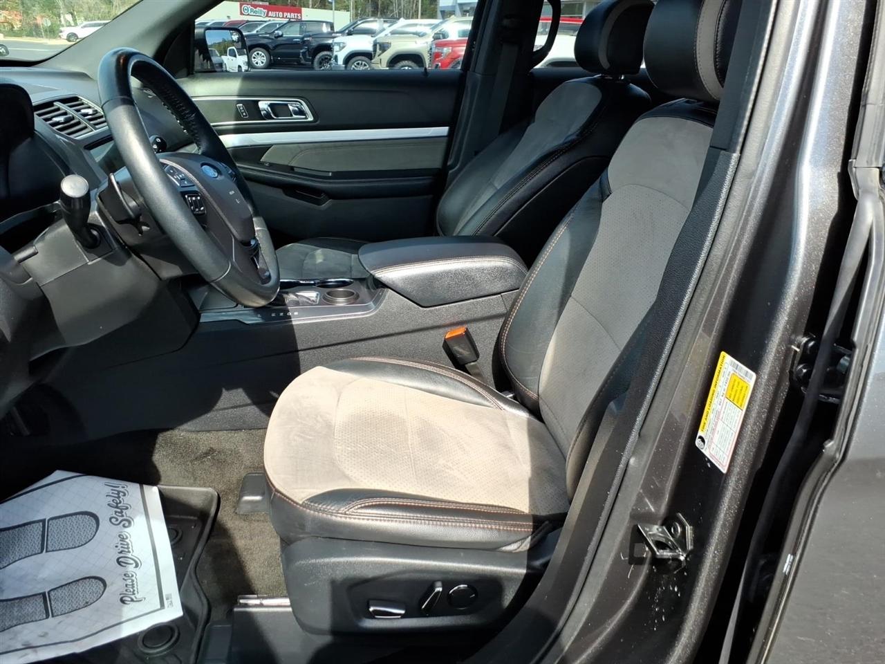 Ford Explorer  2017