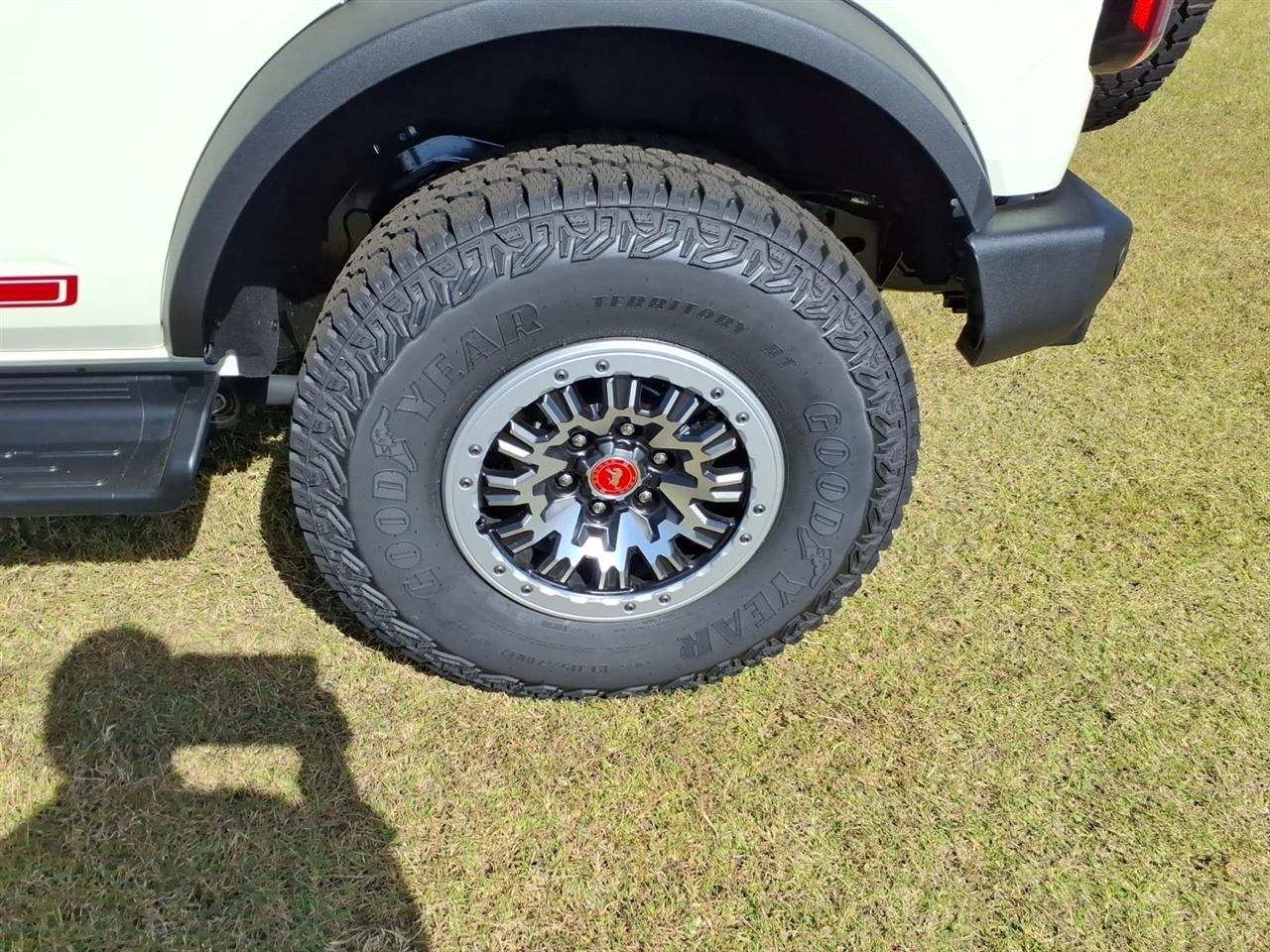 Ford Bronco  2026