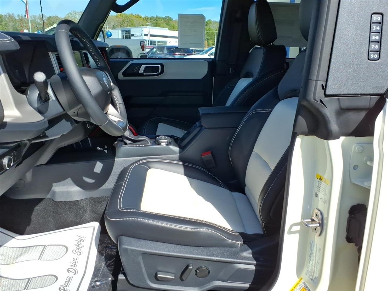 Ford Bronco  2026