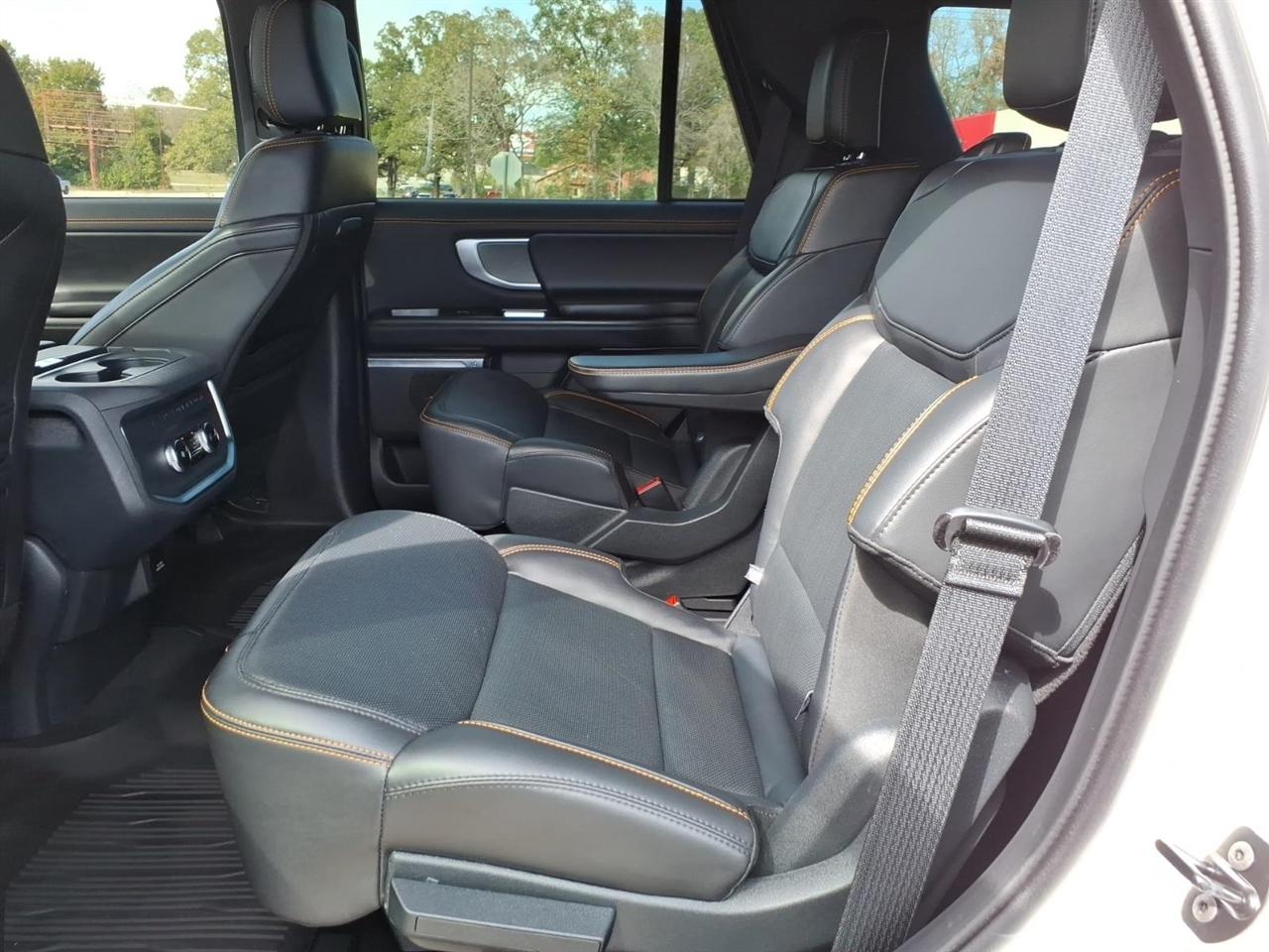 Ford Expedition  2025