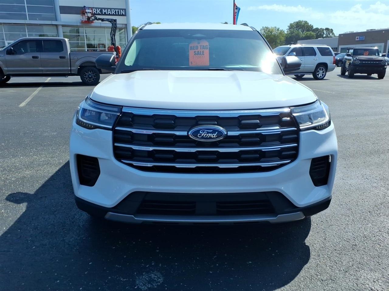 Ford Explorer  2025