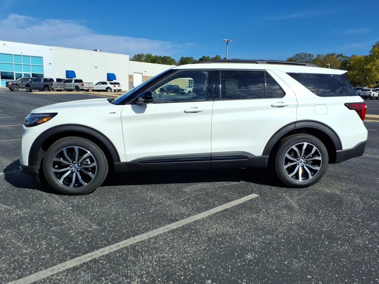 Ford Explorer  2027