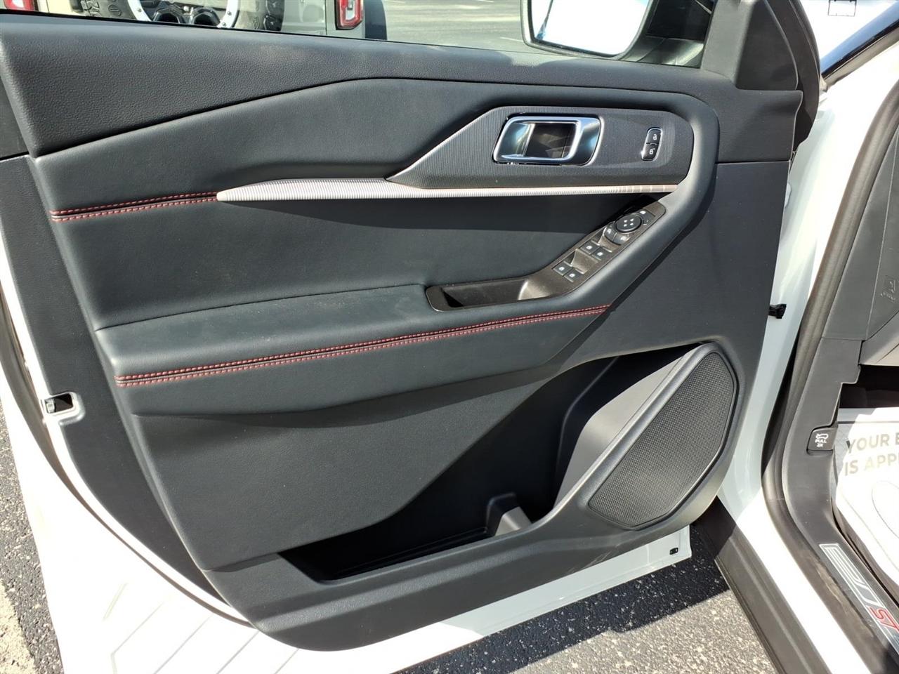 Ford Explorer  2027