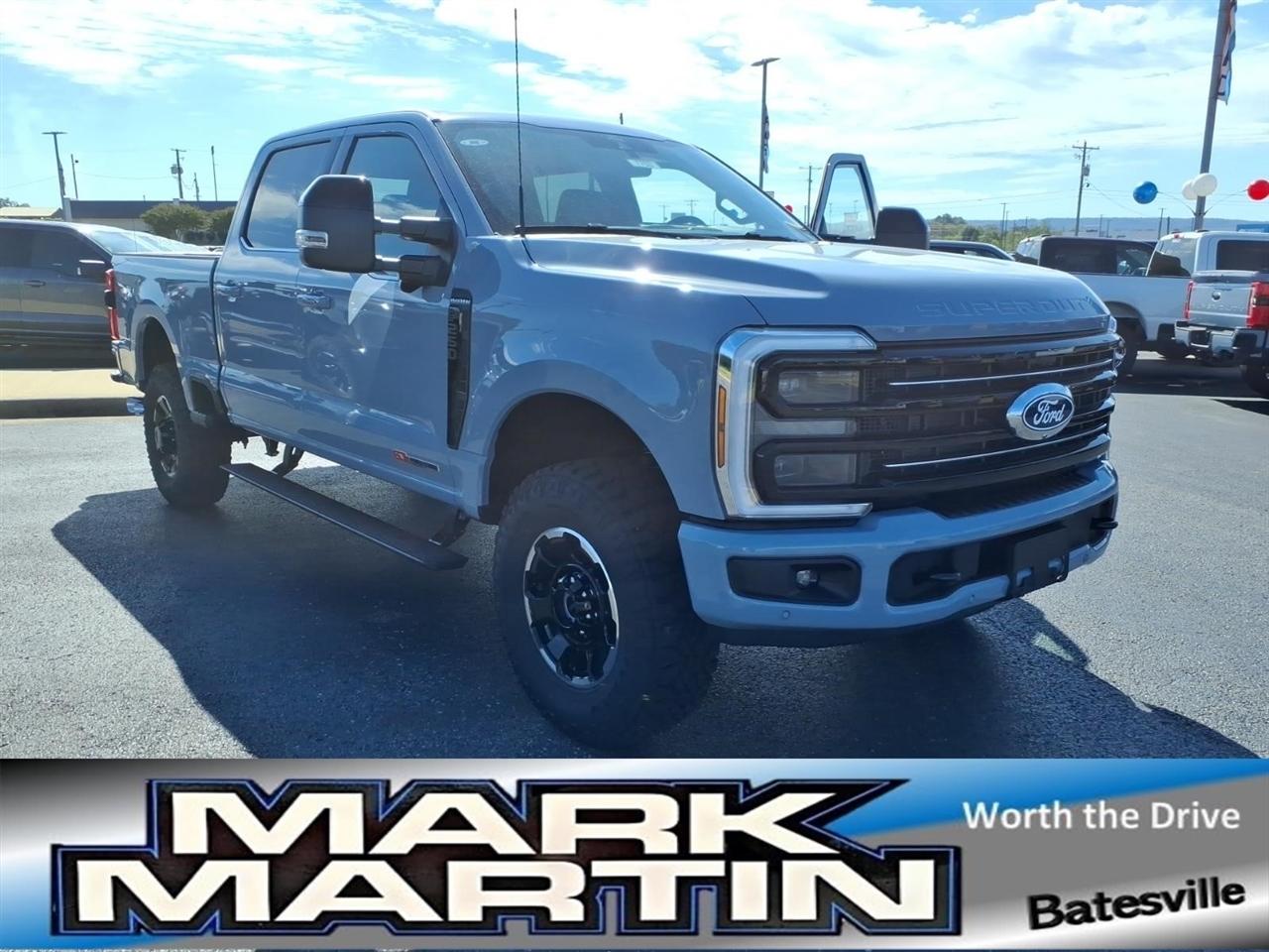 2027 Ford Super Duty F-250 SRW Platinum