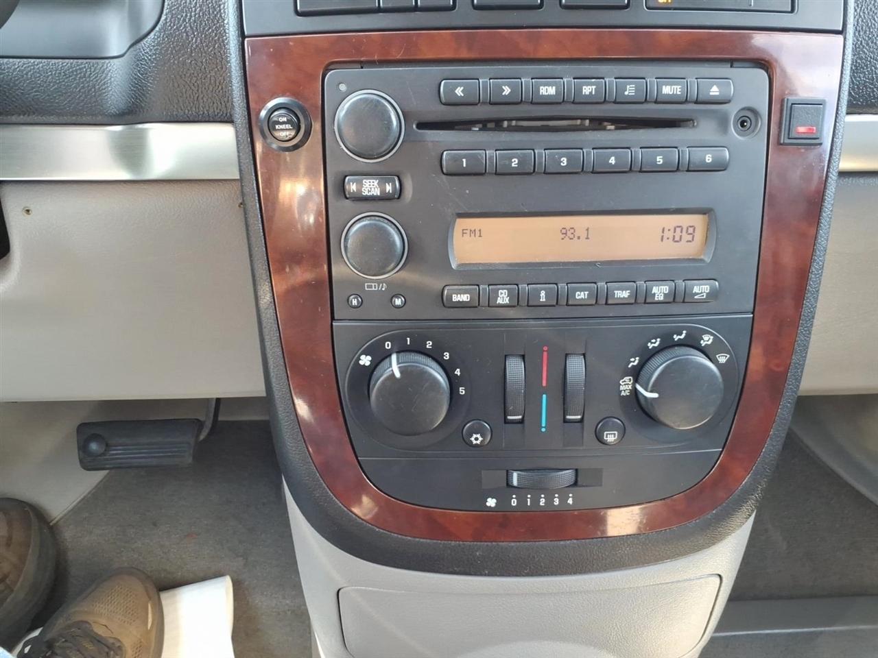Chevrolet Uplander  2008