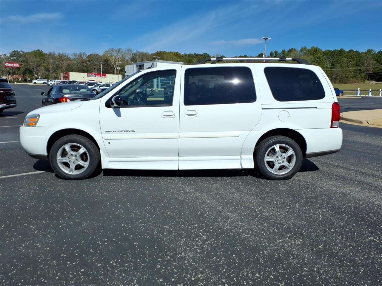 Chevrolet Uplander  2008