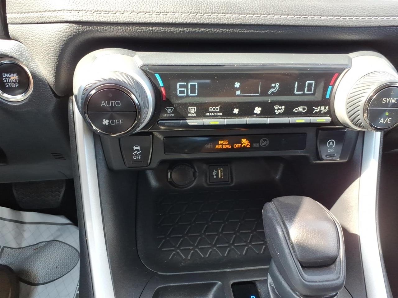 Toyota RAV4  2023