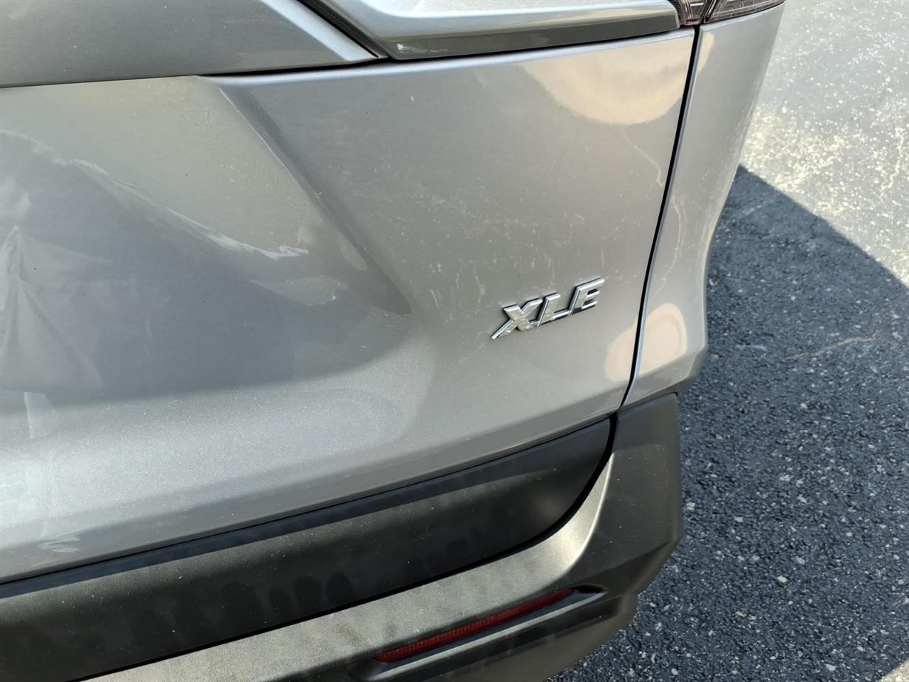 Toyota RAV4  2023