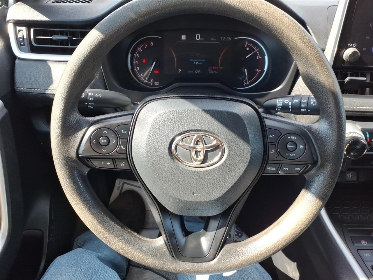 Toyota RAV4  2023