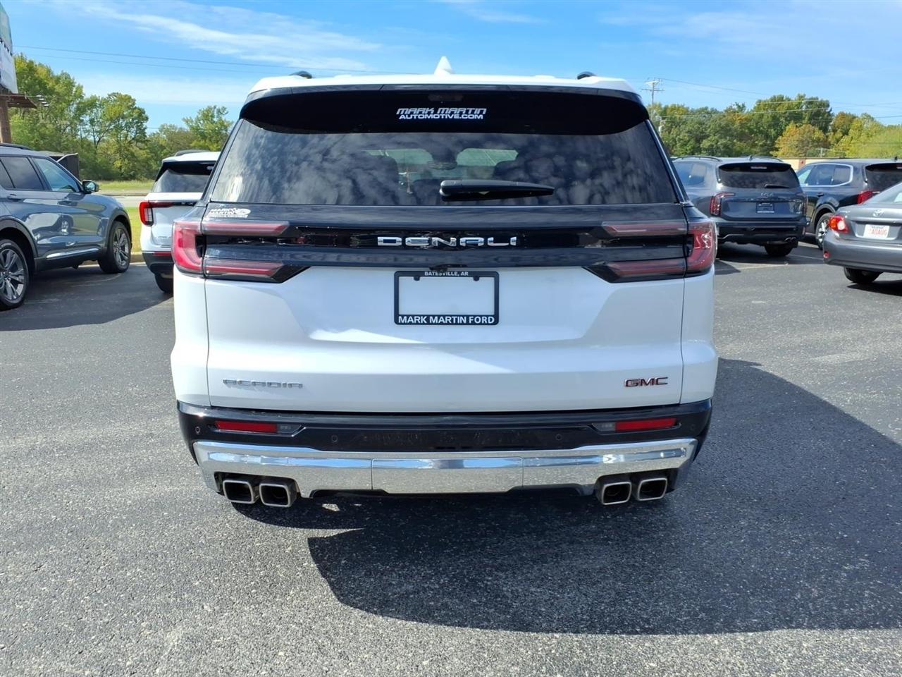 GMC Acadia  2024
