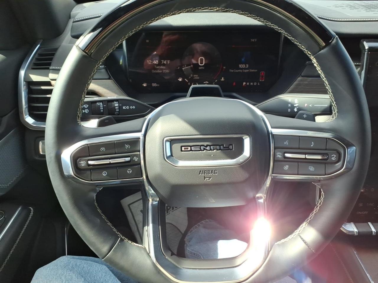 GMC Acadia  2024