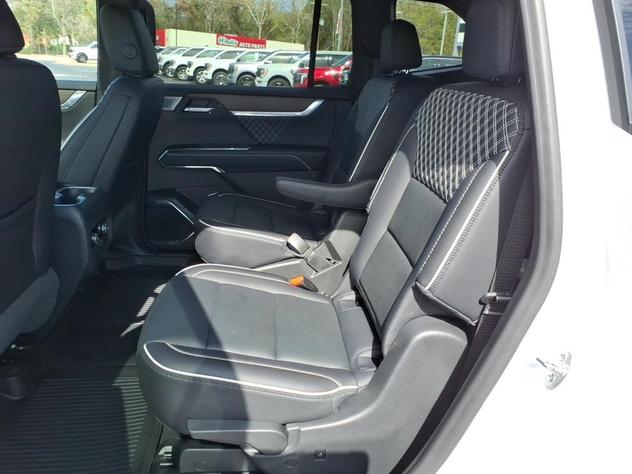 GMC Acadia  2024