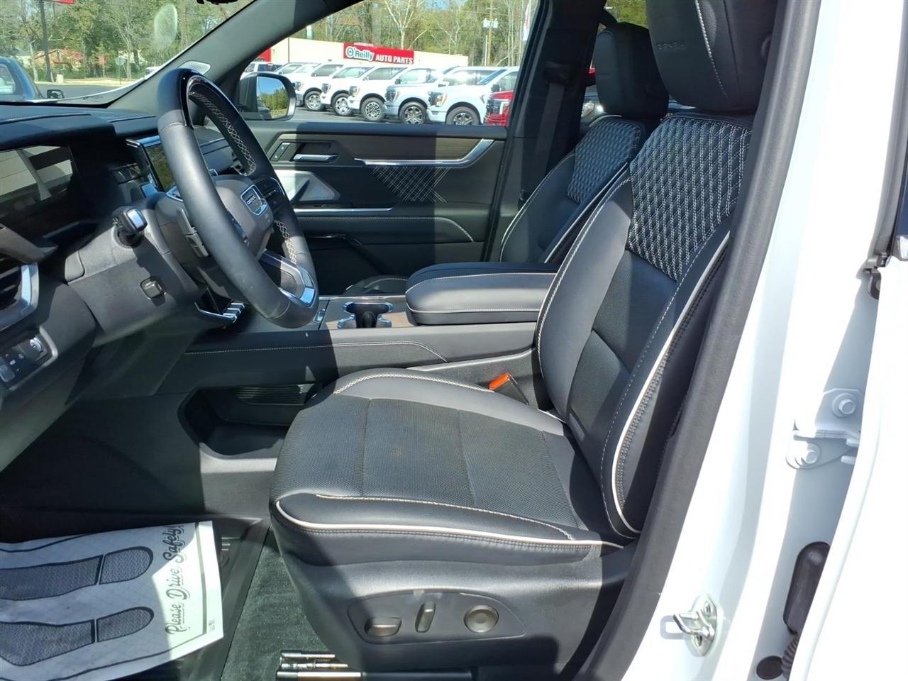 GMC Acadia  2024