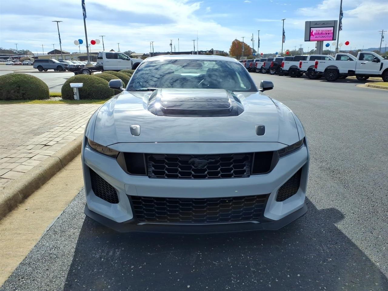 Ford Mustang  2026
