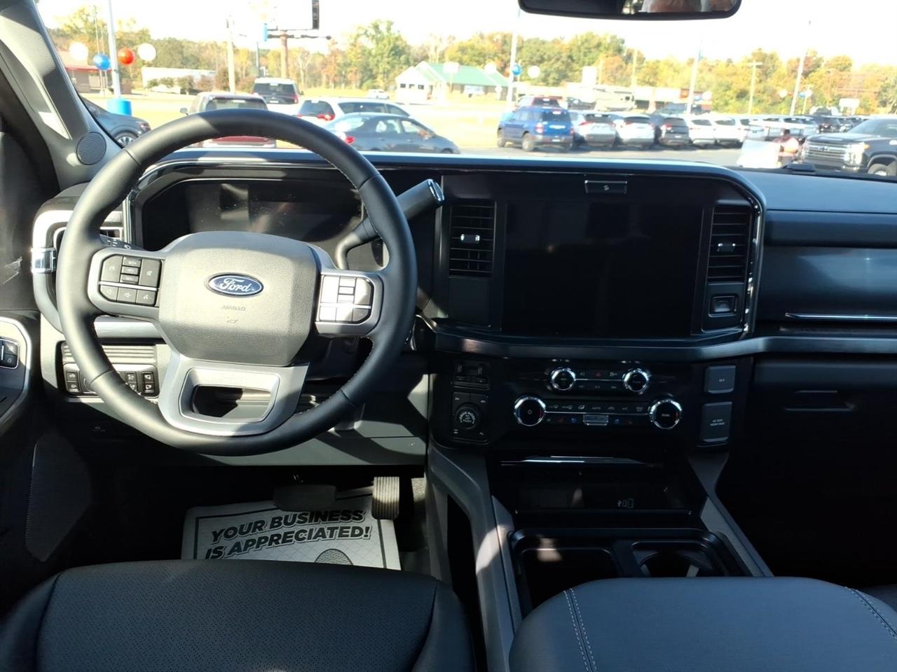 Ford Super Duty F-250 SRW  2027