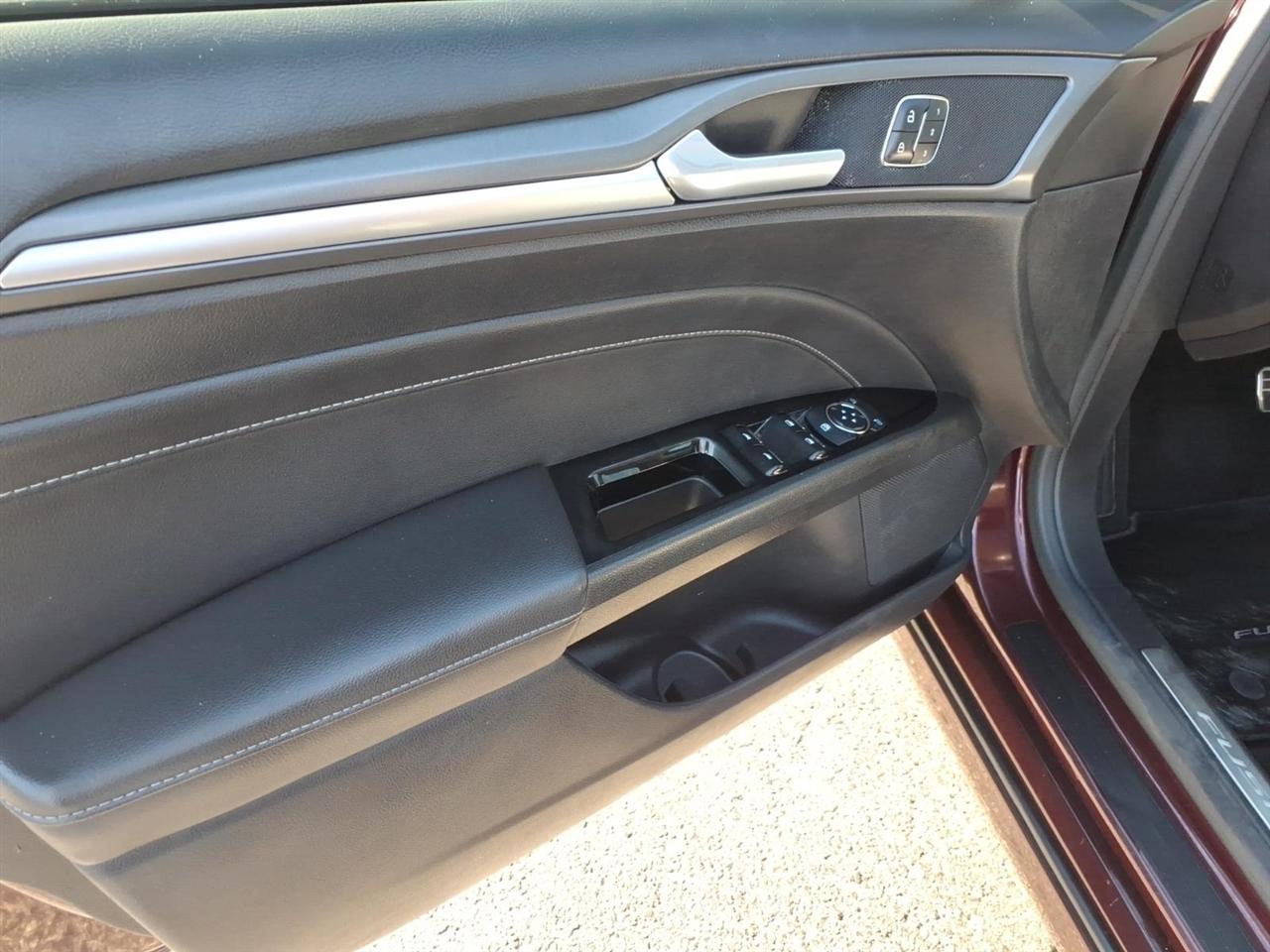 Ford Fusion  2013