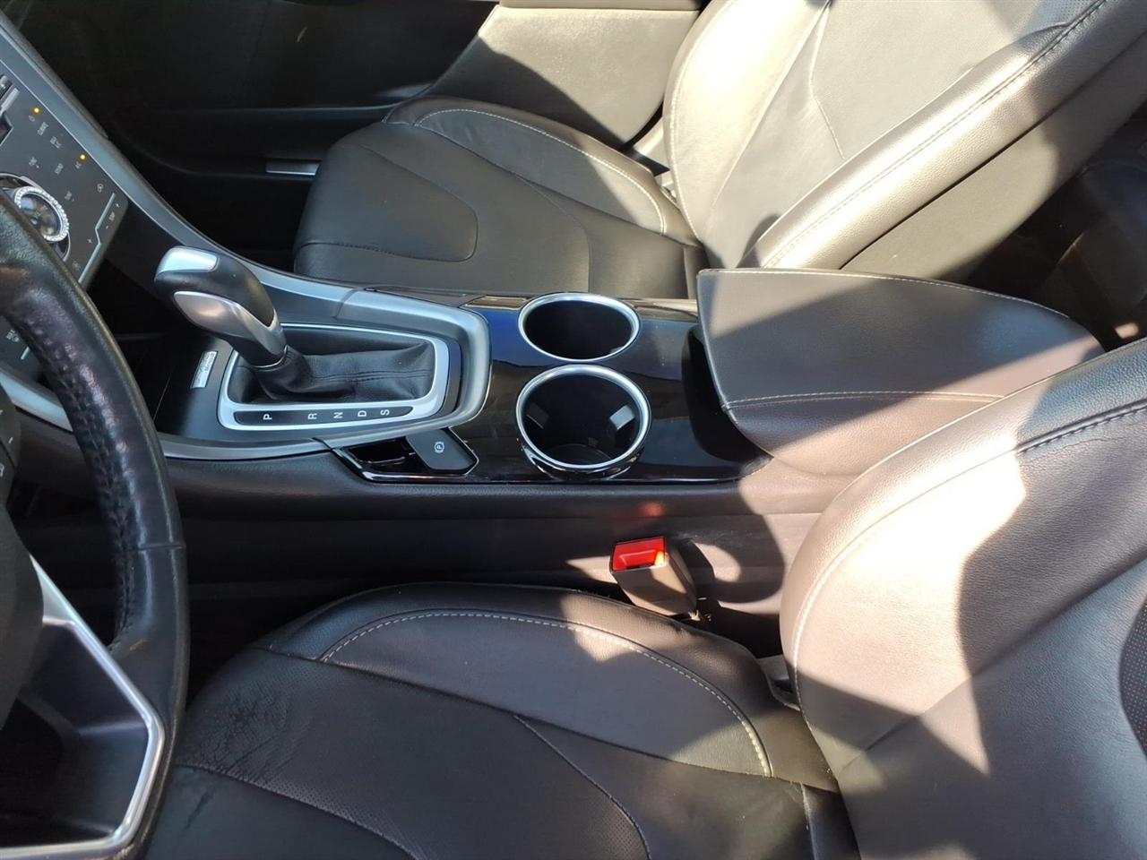 Ford Fusion  2013
