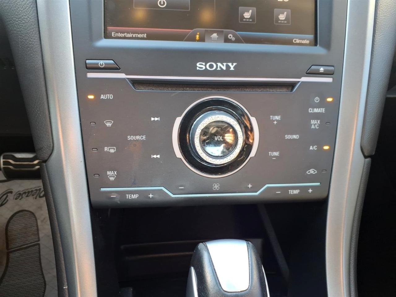 Ford Fusion  2013