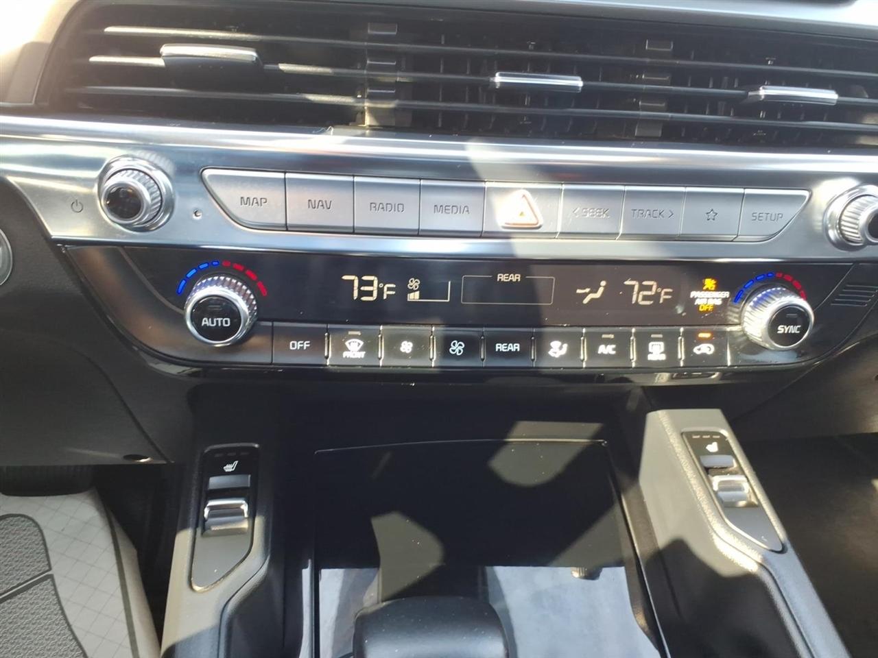 Kia Telluride  2022