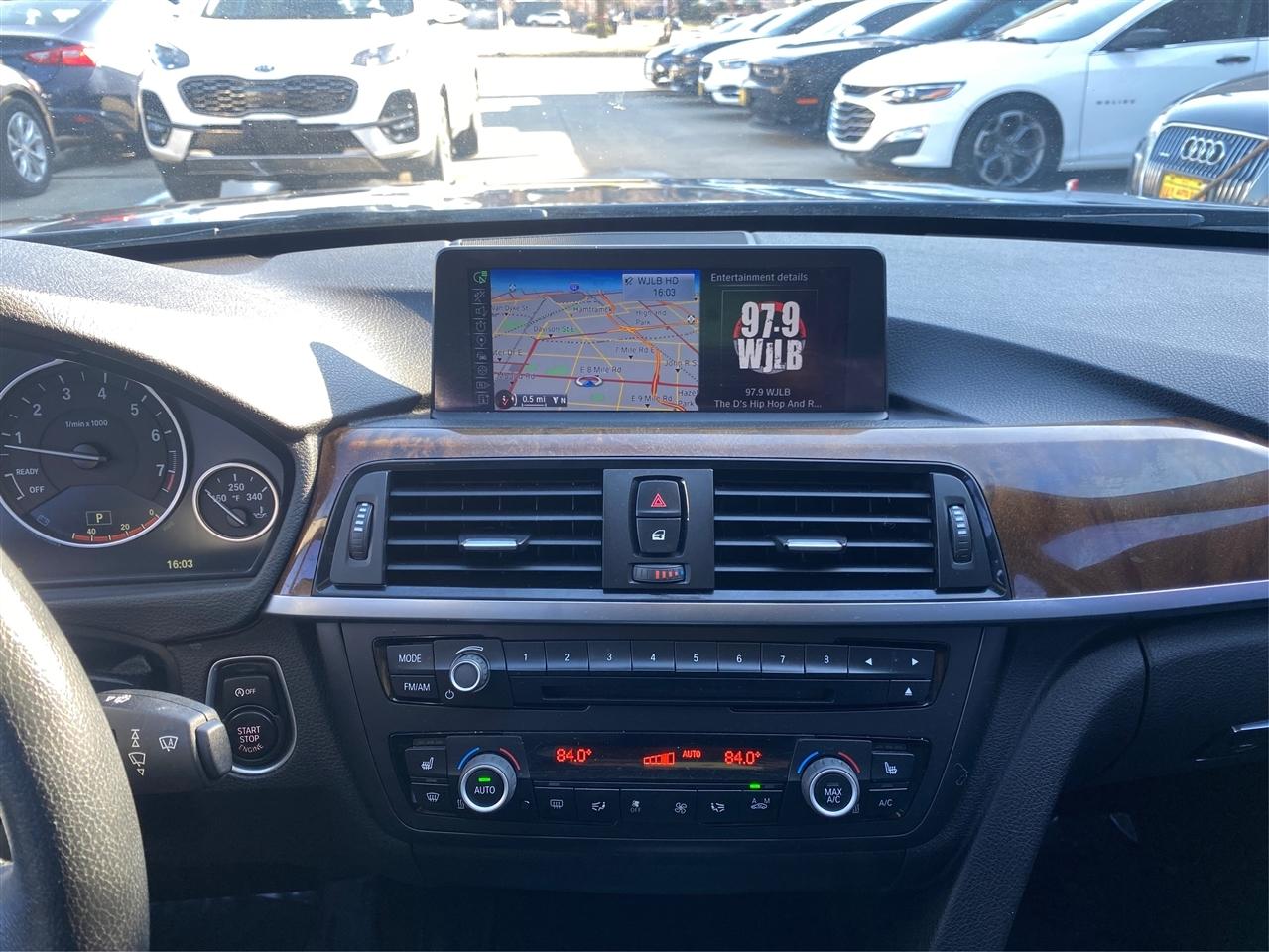 BMW 3-Series 328i Sedan 2015