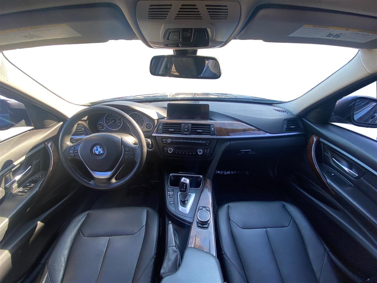 BMW 3-Series 328i Sedan 2015