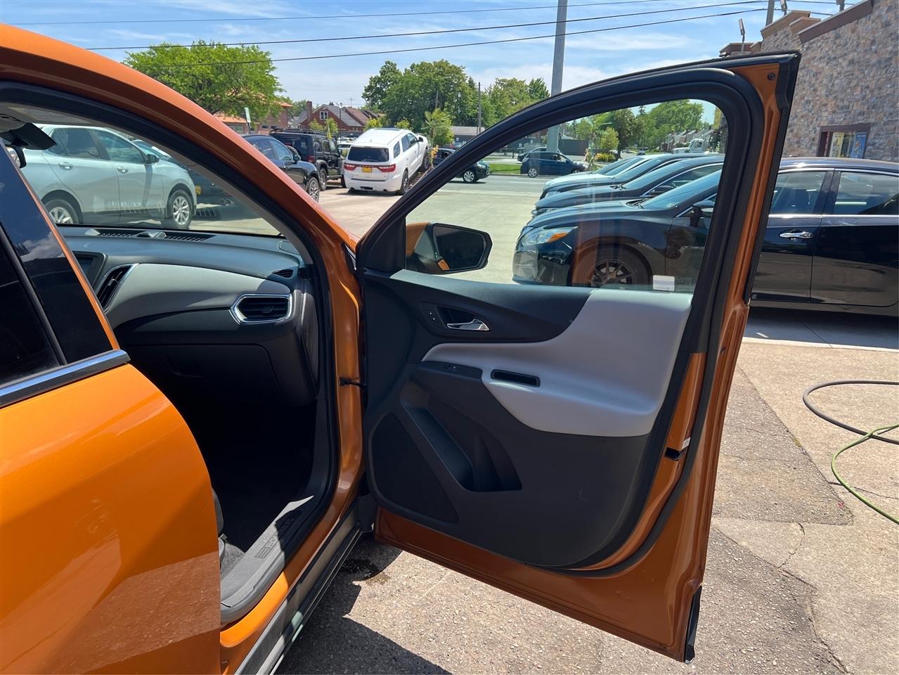 Chevrolet Equinox FWD 4dr LT w/1LT 2018