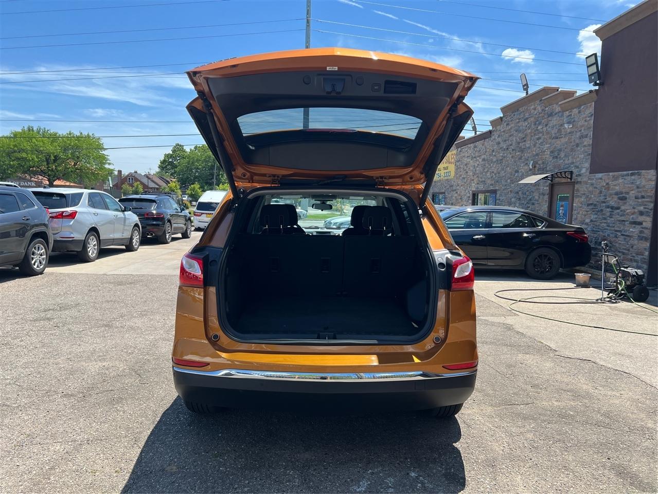 Chevrolet Equinox FWD 4dr LT w/1LT 2018