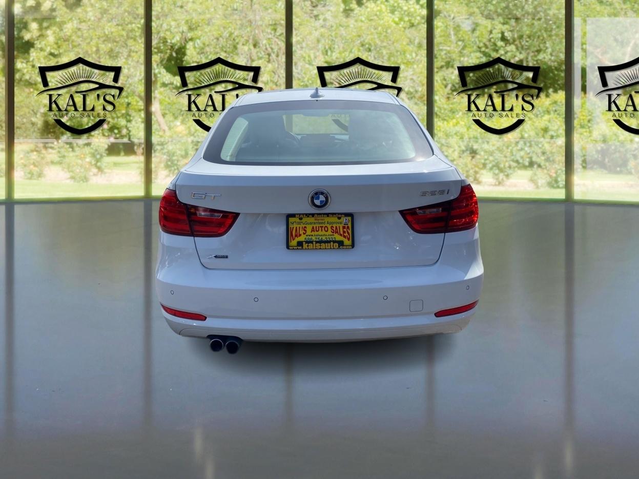 BMW 3-Series Gran Turismo 5dr 328i xDrive Gran Turismo AWD SULEV 2015