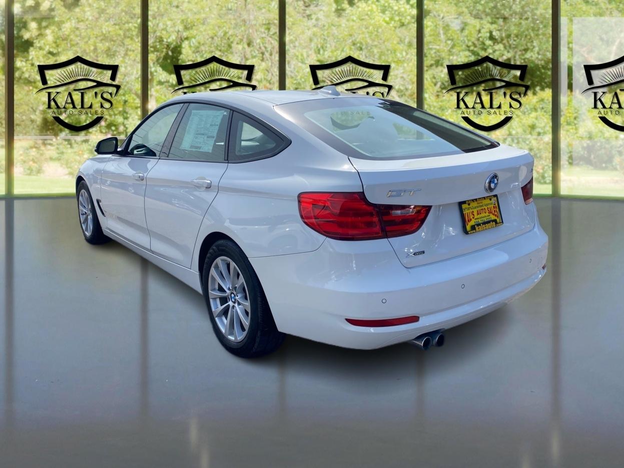 BMW 3-Series Gran Turismo 5dr 328i xDrive Gran Turismo AWD SULEV 2015