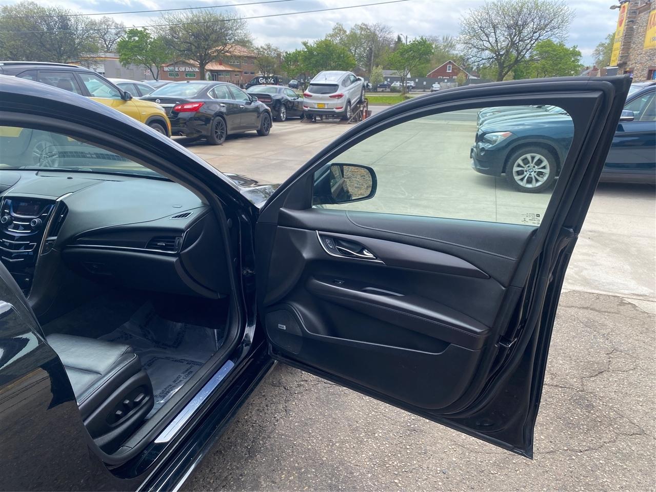 Cadillac ATS 4dr Sdn 2.0L AWD 2013