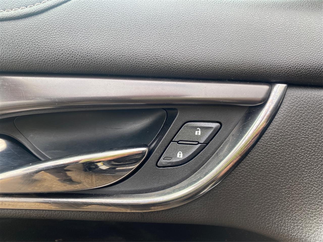 Cadillac ATS 4dr Sdn 2.0L AWD 2013