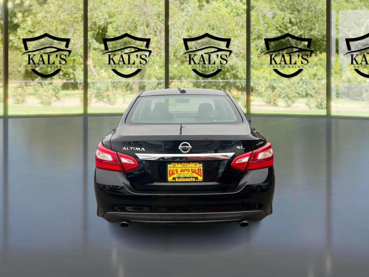 Nissan Altima 2.5 SL Sedan 2017