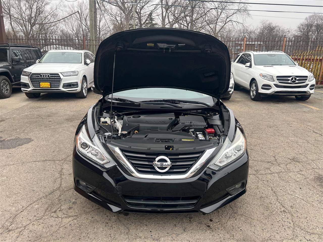 Nissan Altima 2.5 SL Sedan 2017