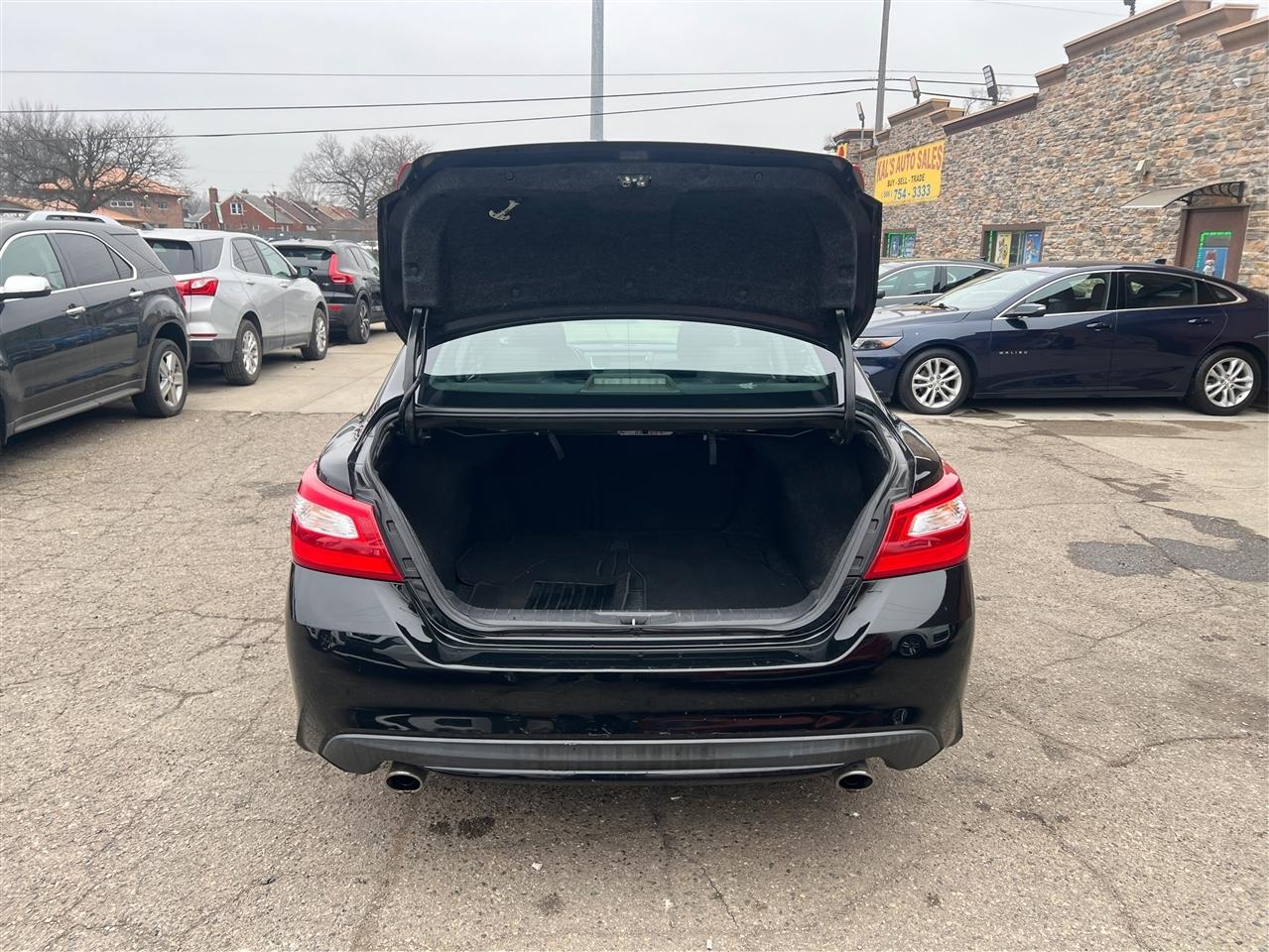 Nissan Altima 2.5 SL Sedan 2017