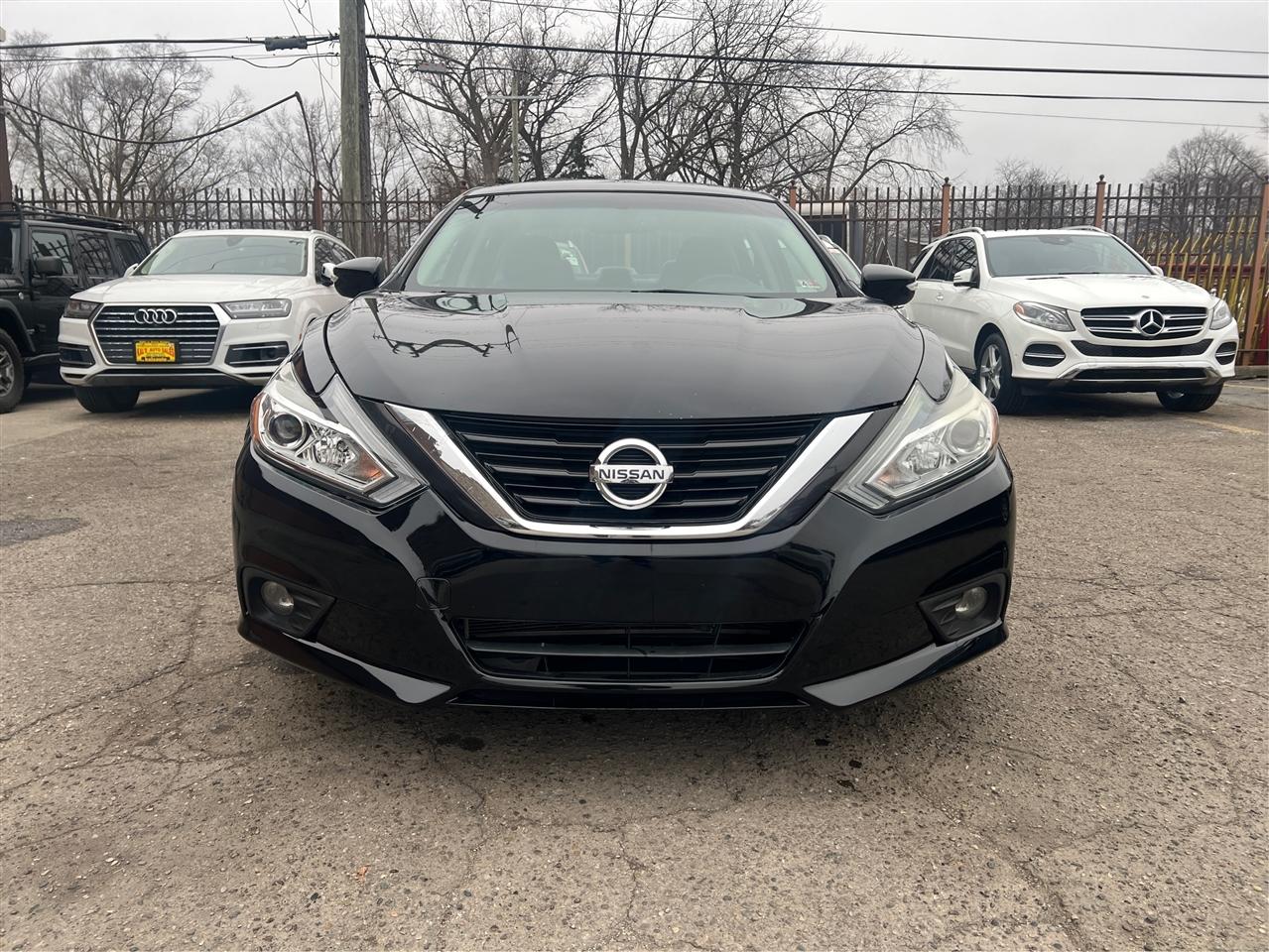 Nissan Altima 2.5 SL Sedan 2017