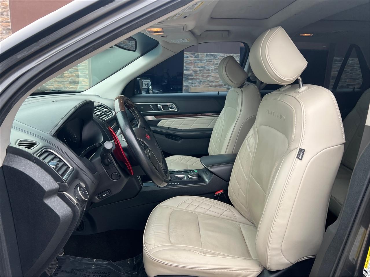 Ford Explorer 4WD 4dr Platinum 2016