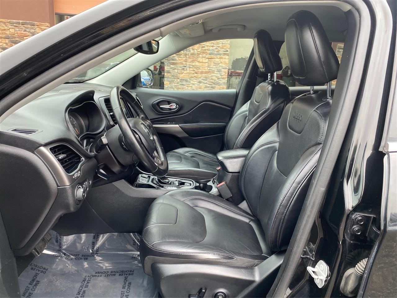 Jeep Cherokee Limited FWD 2019