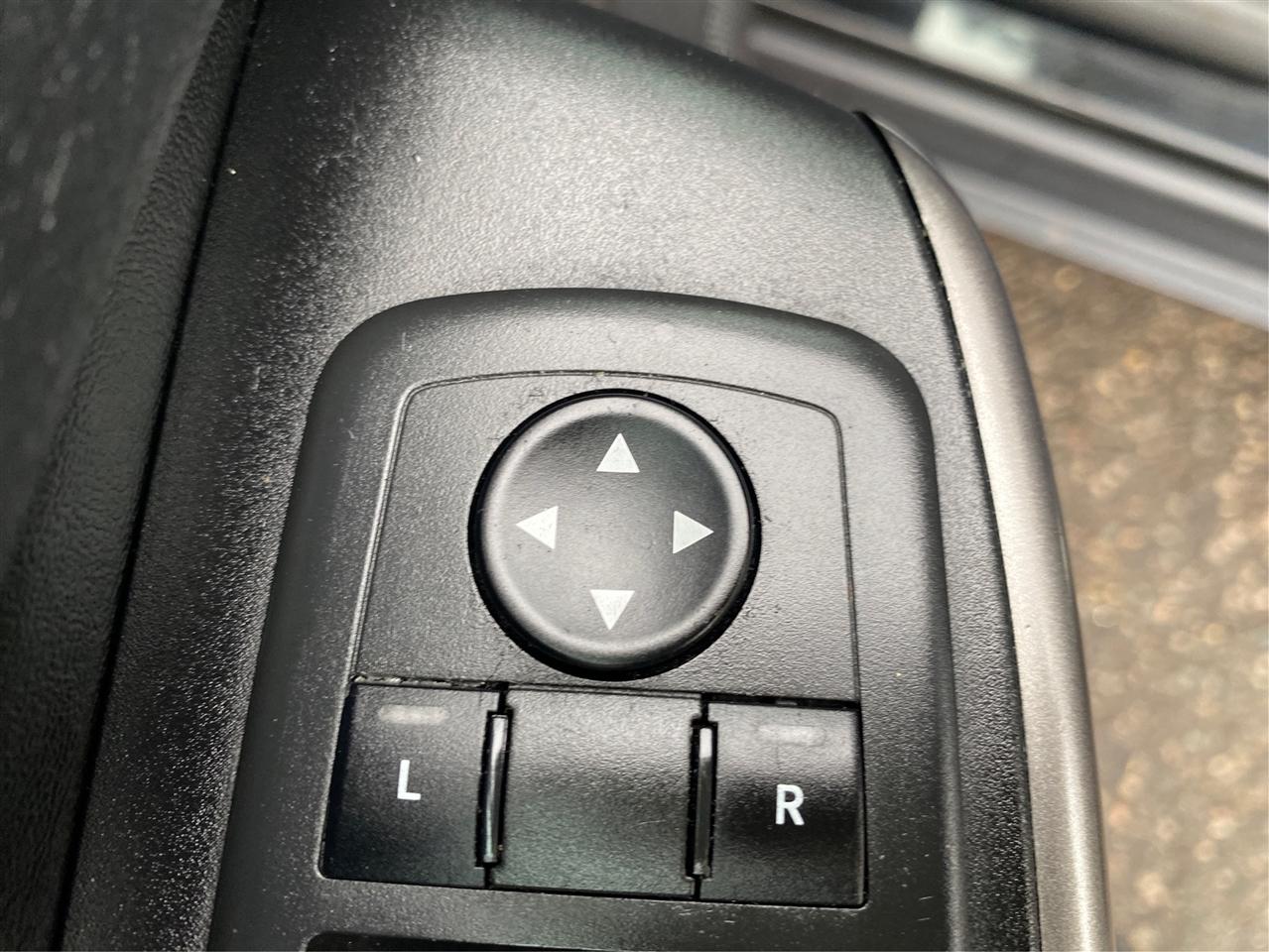 Jeep Cherokee Limited FWD 2019