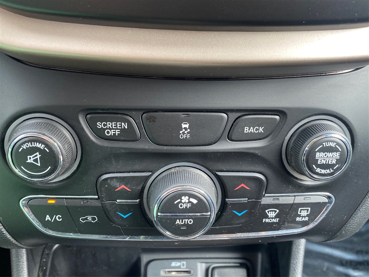 Jeep Cherokee 4WD 4dr Limited 2014