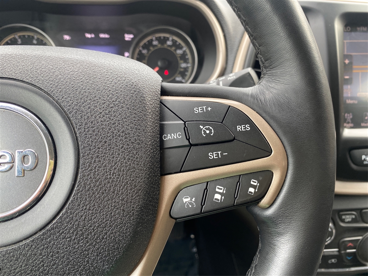 Jeep Cherokee 4WD 4dr Limited 2014