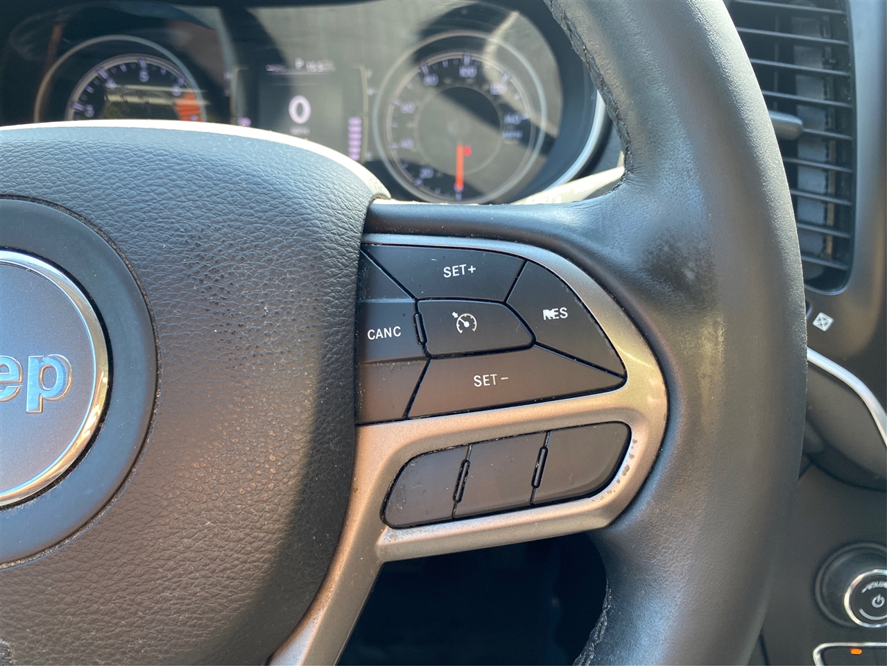 Jeep Cherokee Latitude Plus 4WD 2019