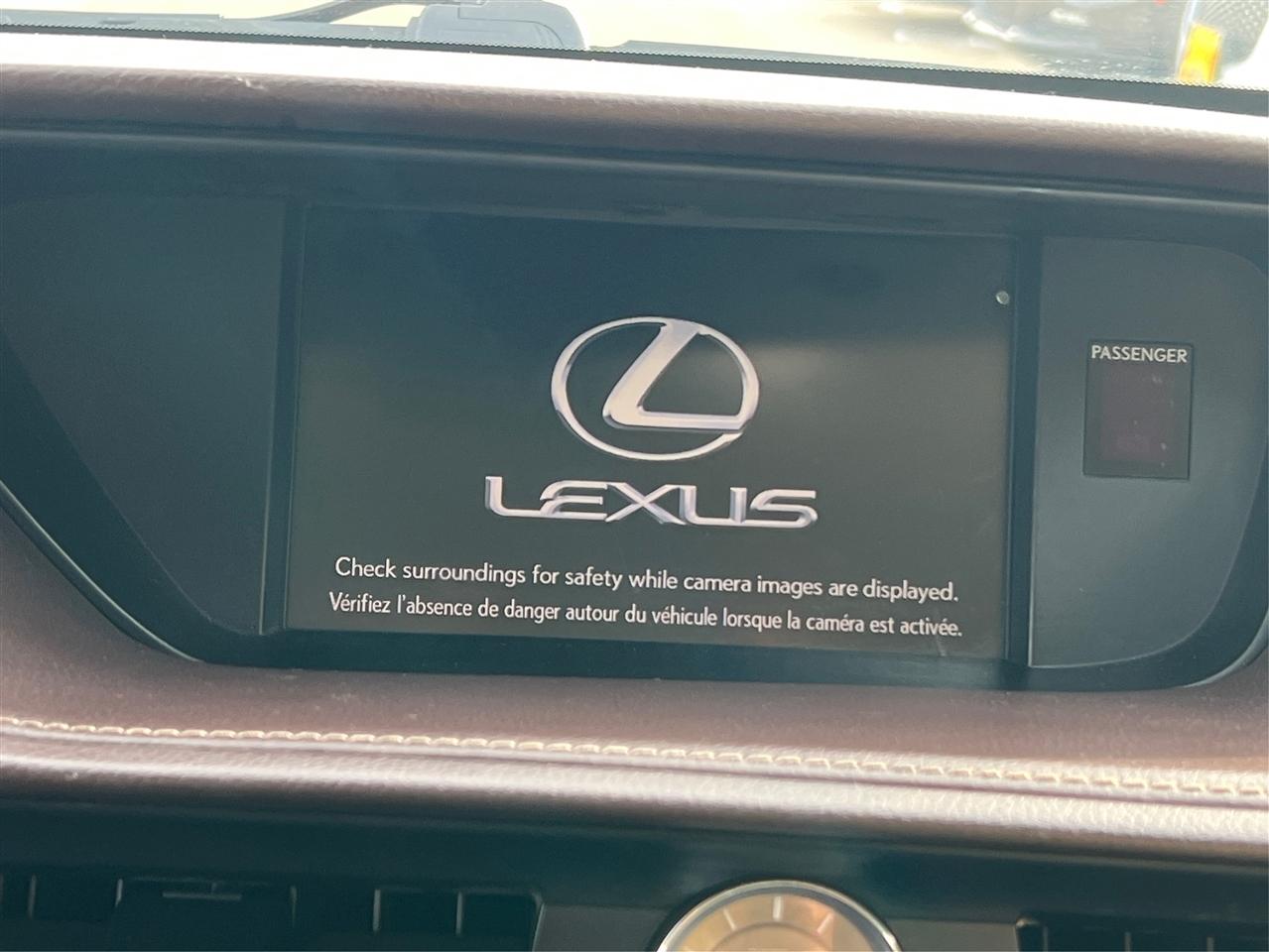 Lexus ES 350 4dr Sdn 2016