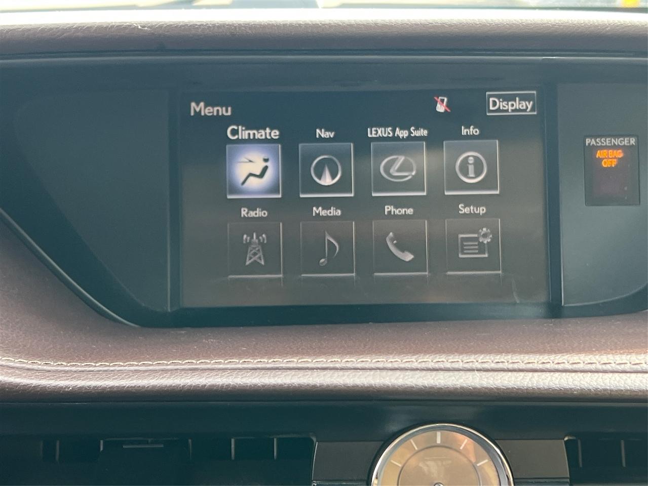 Lexus ES 350 4dr Sdn 2016