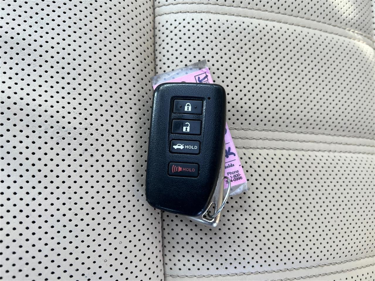 Lexus ES 350 4dr Sdn 2016