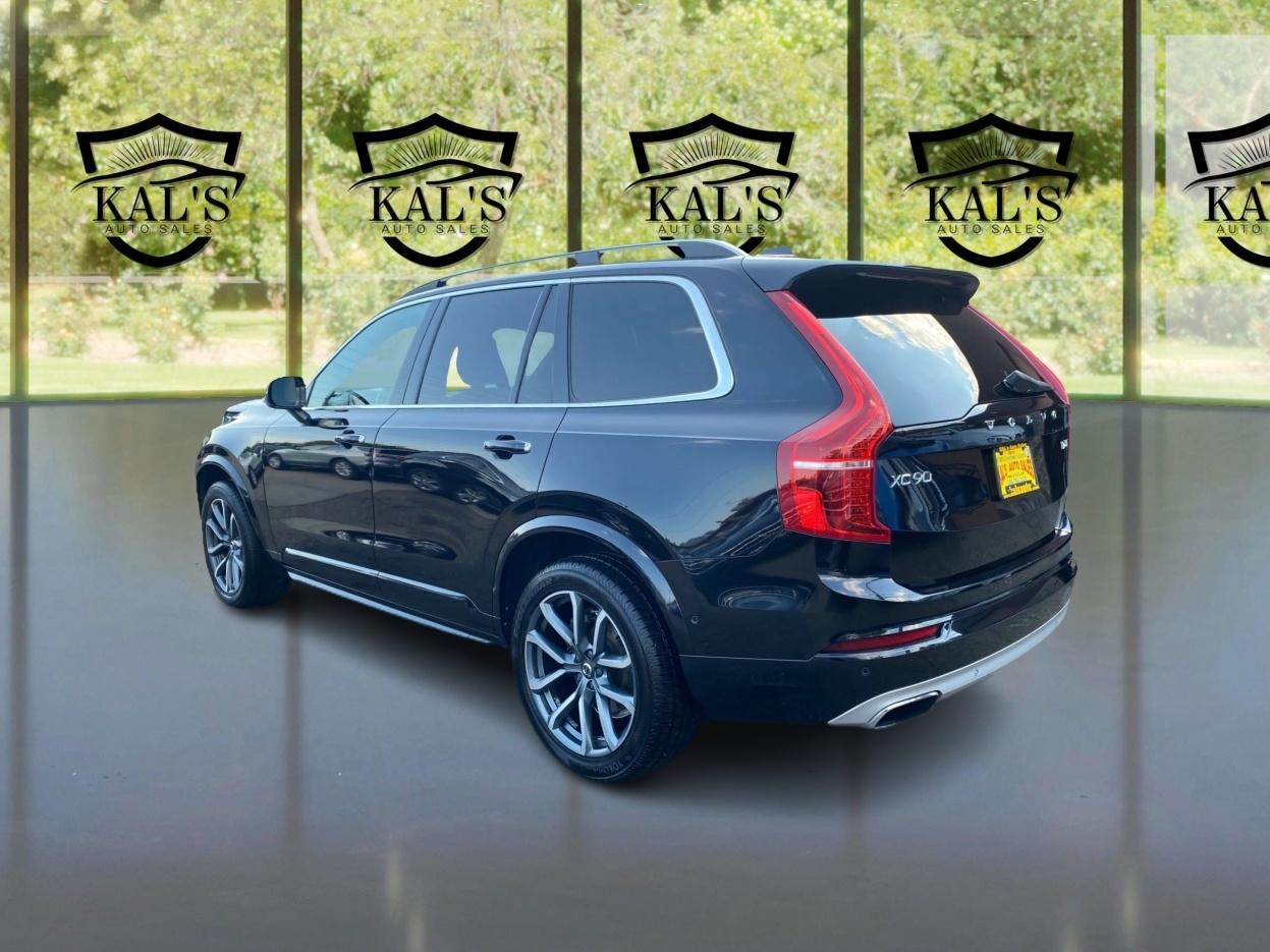 Volvo XC90 T6 AWD 7-Passenger Momentum 2018