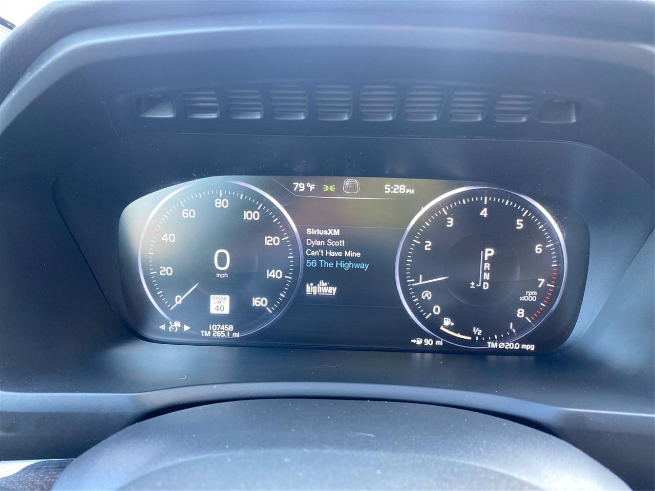 Volvo XC90 T6 AWD 7-Passenger Momentum 2018