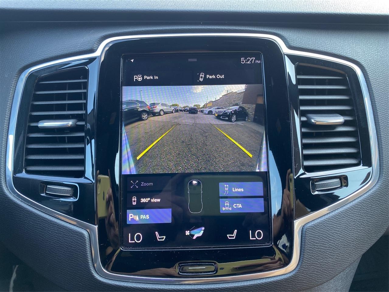 Volvo XC90 T6 AWD 7-Passenger Momentum 2018