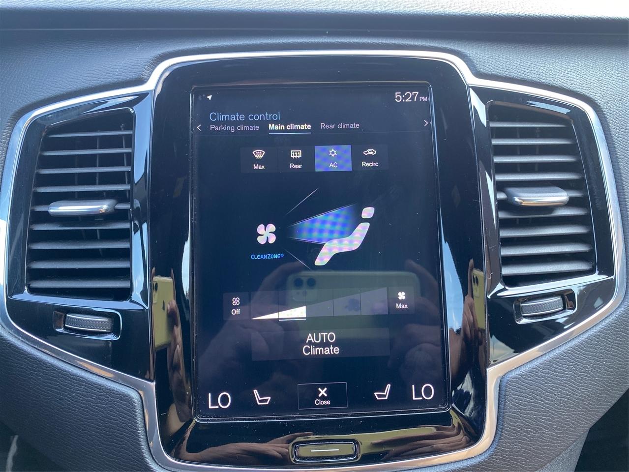 Volvo XC90 T6 AWD 7-Passenger Momentum 2018