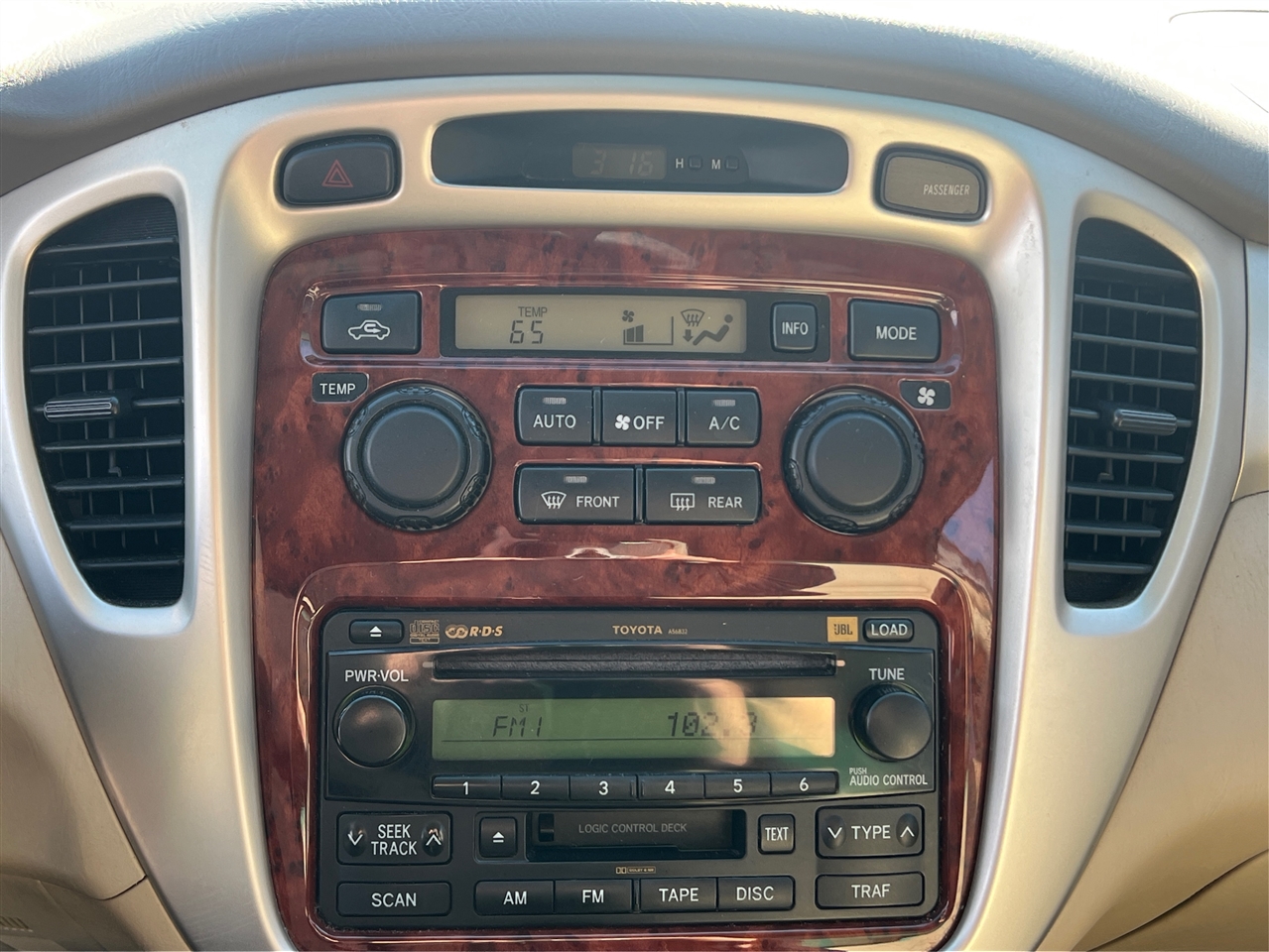 Toyota Highlander V6 4WD 2005